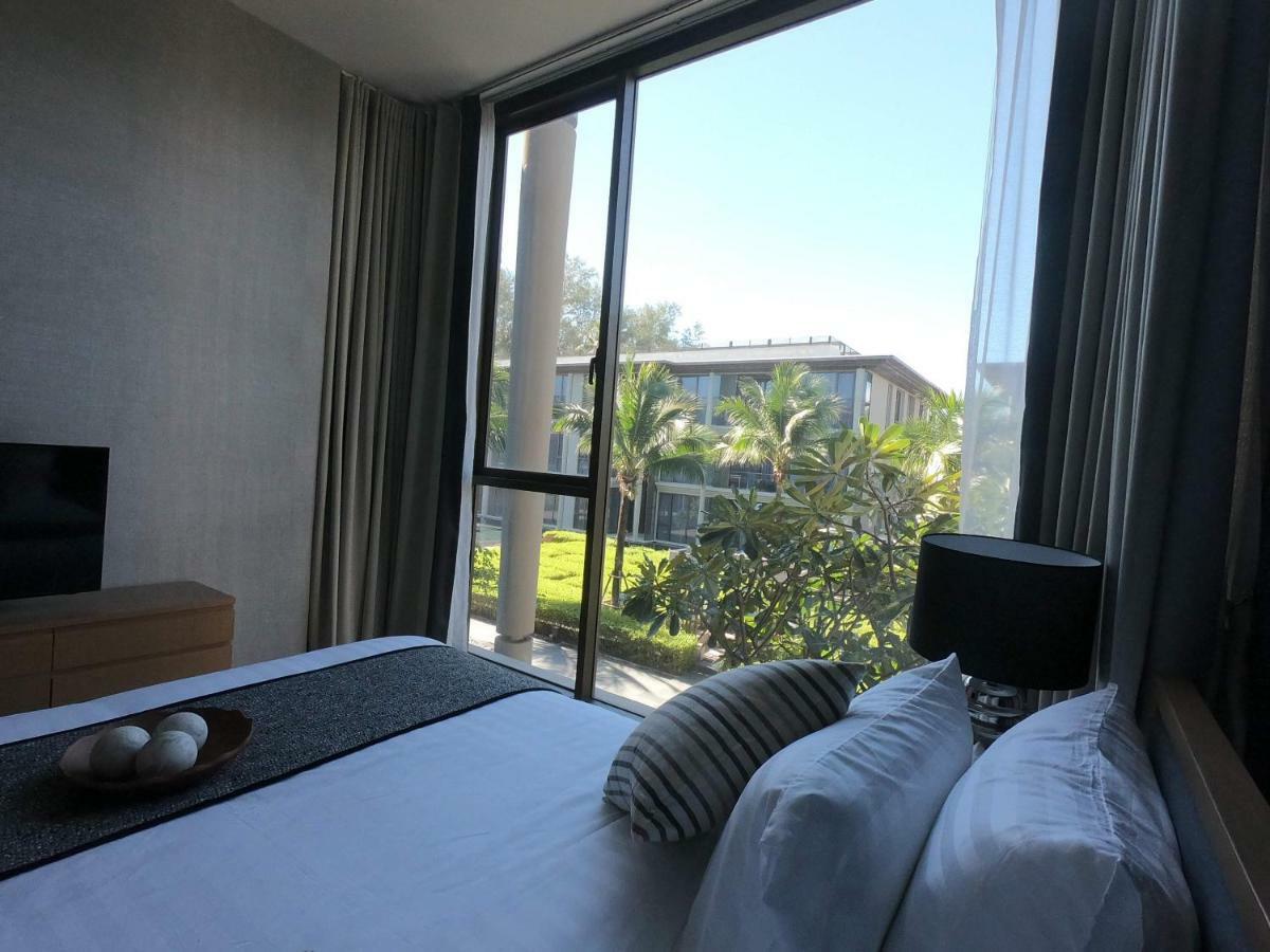 Baan Mai Khao condo Bagian luar foto